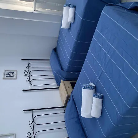 8 Mamia Costa Apartamento *